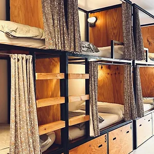Surfing Etxea - Surf Hostal